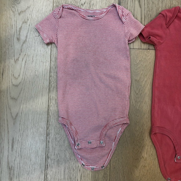 Carters 24month t-shirt sleeper - Picture 3 of 3